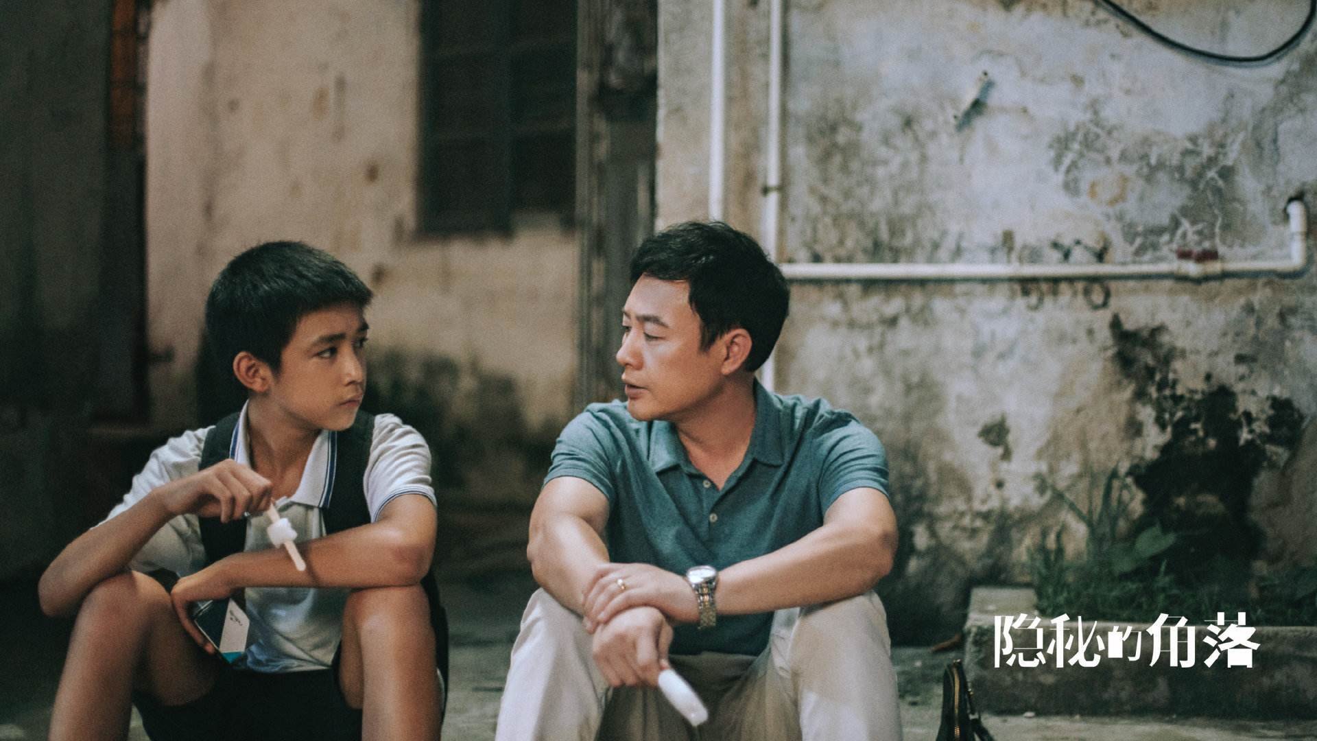 _足球迷狂欢夜：直播比赛看得过瘾_，足球直播 球迷网